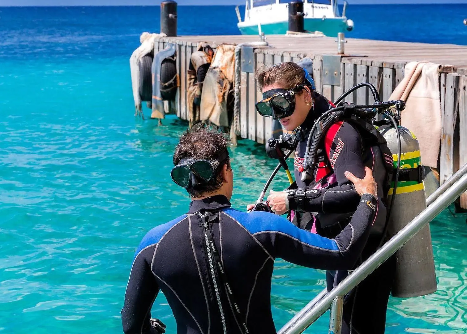 Buddy Dive Resort Κράλεντικ 3*,