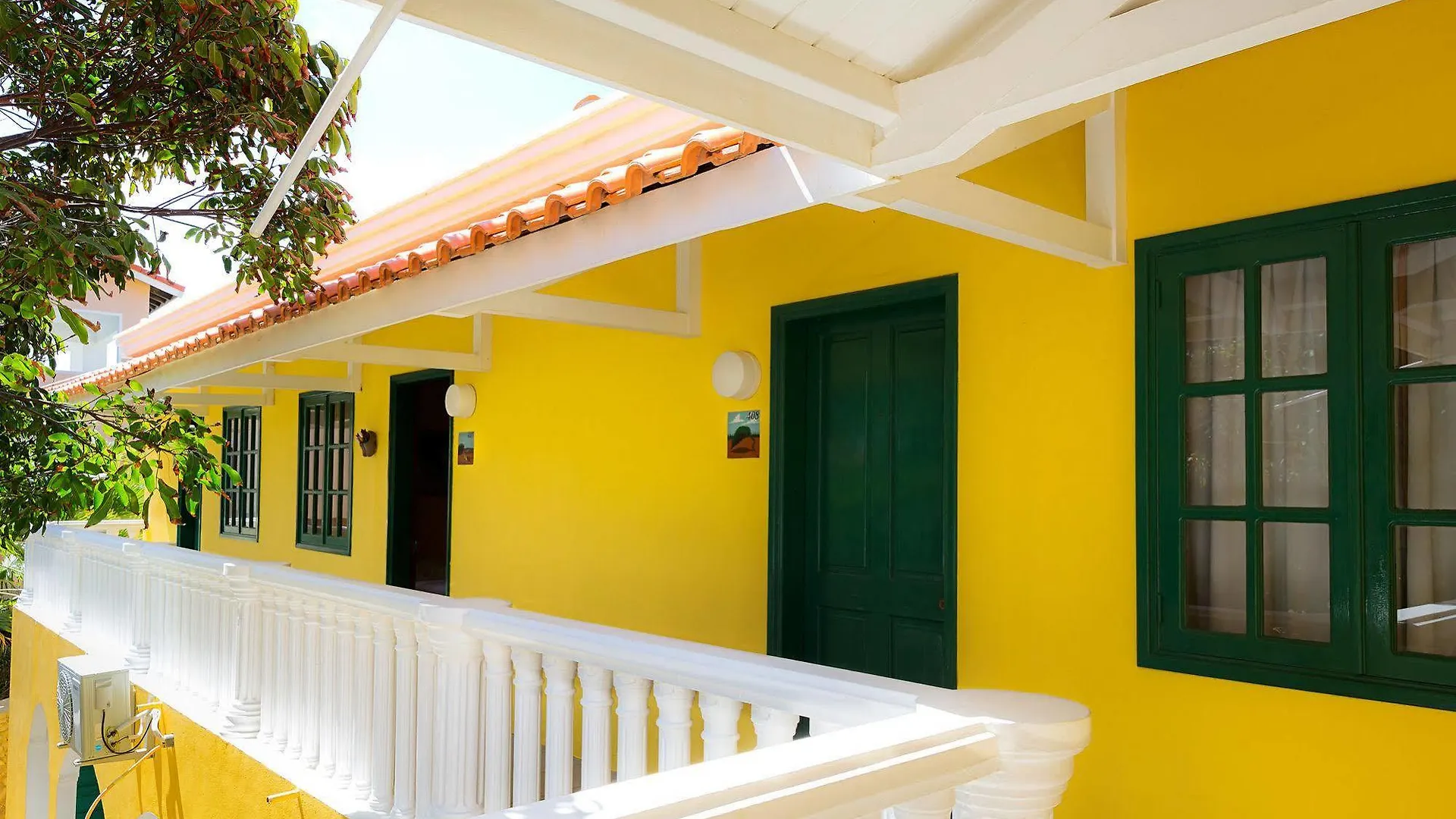 Buddy Dive Resort Κράλεντικ 3*,